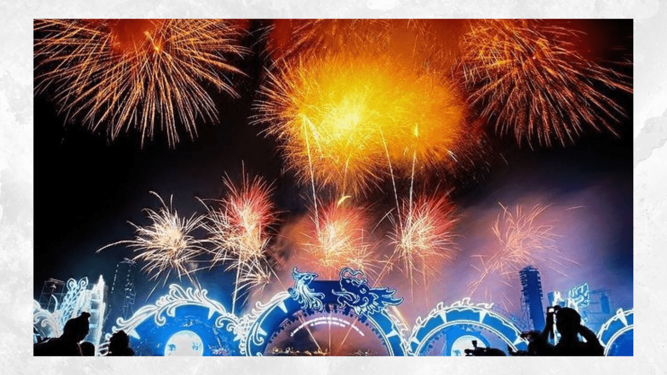 Sự kiện bắn pháo hoa trong đêm hội Carnaval Hạ Long diễn ra trong 15 phút